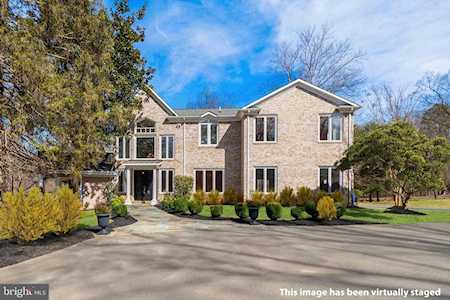 11261 South Glen Rd Potomac, MD 20854