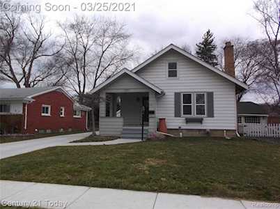 22911 Maple Ave Farmington, MI 48336