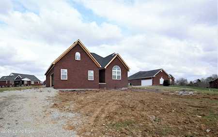 85 Vintage Pl Taylorsville, KY 40071