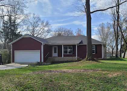 300 Carolyn Ct Hillsboro, TN 37342
