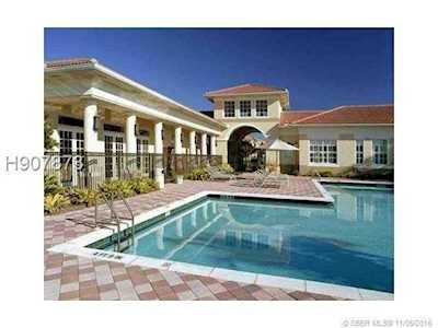 2474 Centergate Dr #104 Miramar, FL 33025