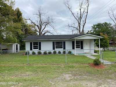 8103 Paschal St Jacksonville, FL 32220