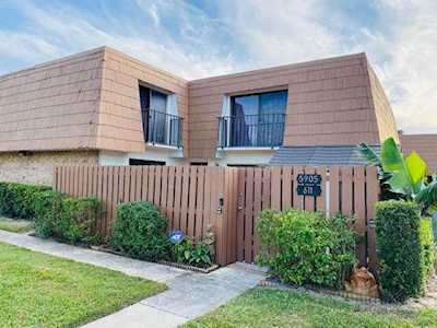 5905 SE Riverboat Drive #611 Stuart, FL 34997