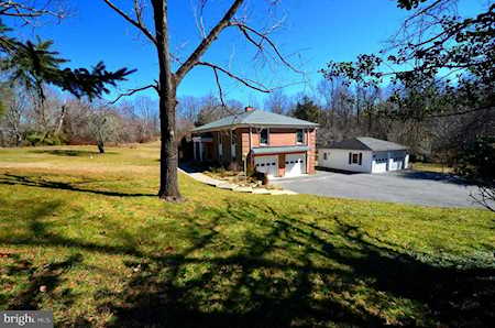 3401 Hall Creek Ln Owings, MD 20736