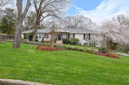 768 Darden Pl Nashville, TN 37205