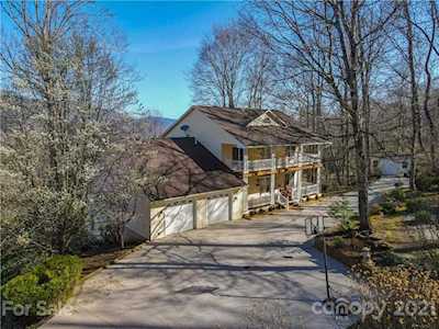 719 April Park Waynesville, NC 28786