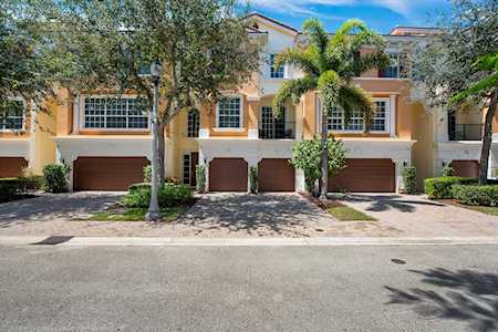 655 NE Trieste Lane Boca Raton, FL 33487