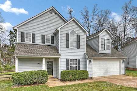 3516 Brooktree Ln Indian Trail, NC 28079