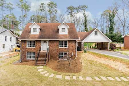 315 Lake Crest Dr Roswell, GA 30075