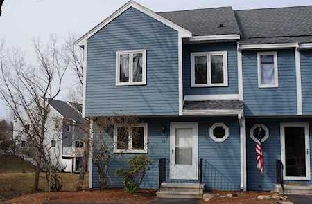 62 Merrimack Dr Merrimack, NH 03054