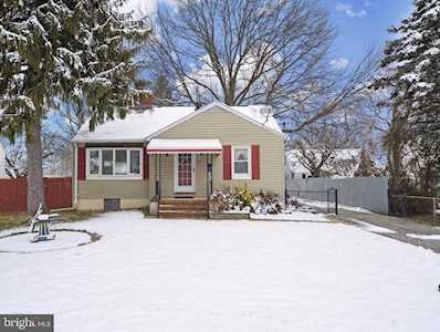 206 Hillcrest Ave Brooklyn, MD 21225
