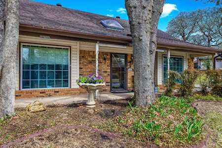 709 Marlene Court Euless, TX 76040