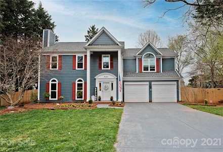 9101 Agnes Park Ln Huntersville, NC 28078