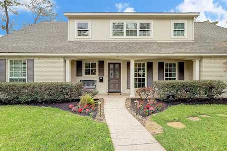 111 Stoney Creek Dr Houston, TX 77024