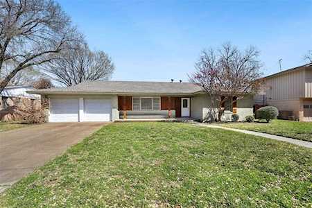 4813 Hildring Drive E Fort Worth, TX 76109