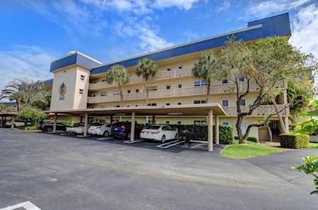 3421 Spanish Trail #231 Delray Beach, FL 33483