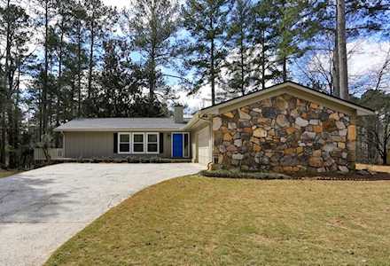 1000 Martins Lake Close Roswell, GA 30076