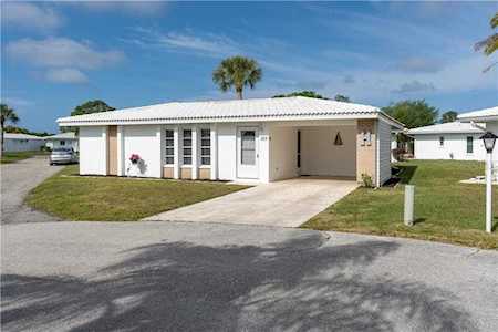 325 Circlewood Dr #D2-8 Venice, FL 34293