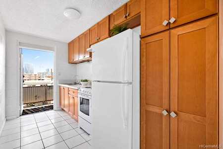 1426 Keeaumoku Street #C22 Honolulu, HI 96822