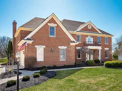 8660 Bunch Flower Court Westerville, OH 43082