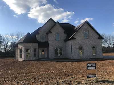 5128 Cedar Retreat Dr Murfreesboro, TN 37129