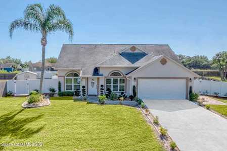 705 NW Heaton Avenue Palm Bay, FL 32907