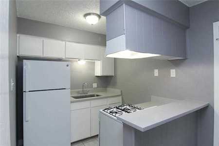 1111 W 10th ST #102 Austin, TX 78703