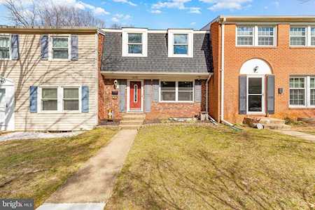 1692 Wilkshire Dr Crofton, MD 21114