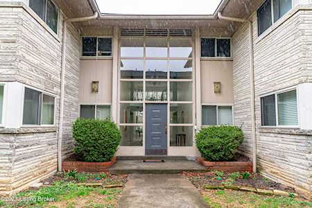 2705 Riedling Dr #4 Louisville, KY 40206