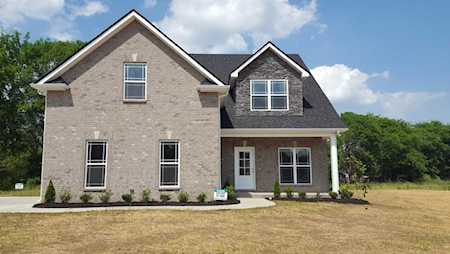 5152 Cedar Retreat Dr Murfreesboro, TN 37129