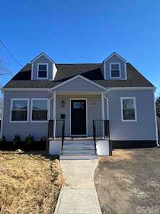 29 New Brunswick Avenue Matawan, NJ 07747
