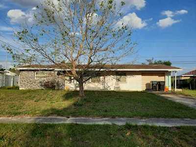 973 Barbados Ave Orlando, FL 32825