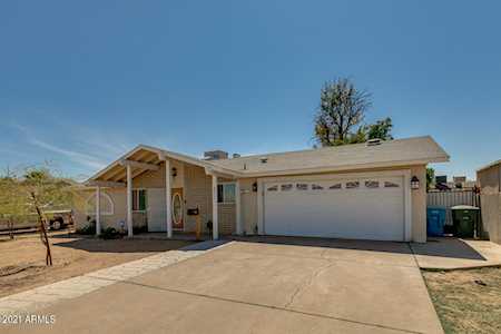 8511 W Weldon Avenue Phoenix, AZ 85037