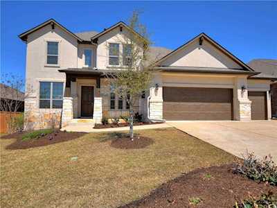 316 Wynnpage DR Dripping Springs, TX 78620