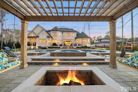 5145 Avalaire Oaks Drive Raleigh, NC 27614