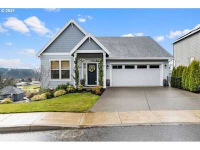 934 NE Wheeler Cir Estacada, OR 97023