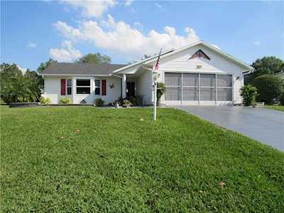 27043 Racquet CIRCLE Leesburg, FL 34748