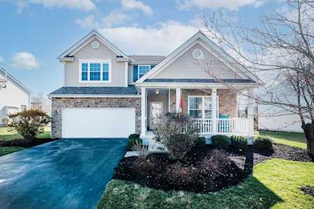 402 Amber Light Circle Delaware, OH 43015