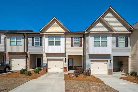 1735 Snapping Ct Winder, GA 30680