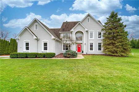 9213 Hastings Trace Indianapolis, IN 46234