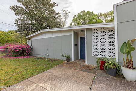 2127 Leon Rd Jacksonville, FL 32246