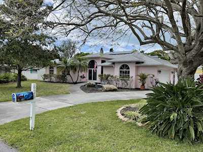 626 Cadiz Rd Venice, FL 34285