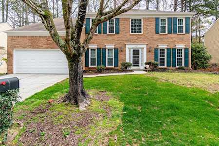 1025 Barrington Landing Ct Roswell, GA 30076
