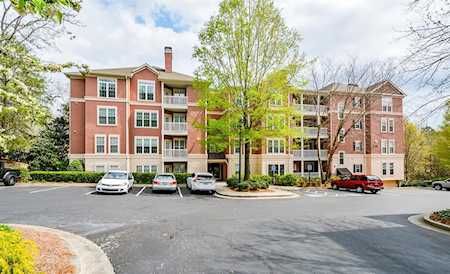 312 Ashford Circle Circle #312 Dunwoody, GA 30338