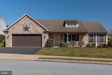 806 Heather Ridge Manheim, PA 17545