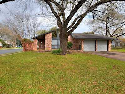 6622 Wilton CIR Austin, TX 78745