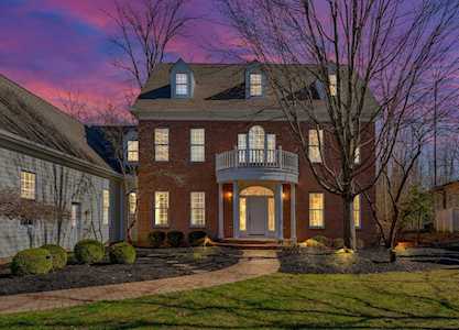 5076 Canterbury Drive Powell, OH 43065
