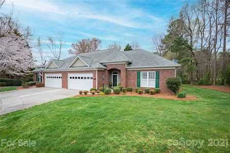 3750 Oak View Ct Matthews, NC 28105