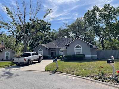 581 Falcon Fork Way Jacksonville, FL 32259