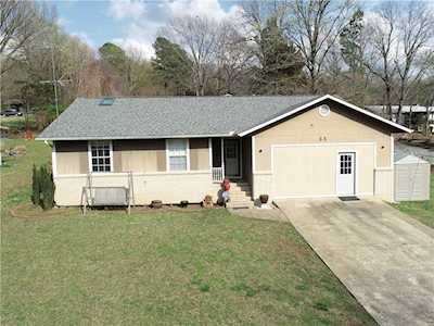 66 S Sycamore Ave West Fork, AR 72774